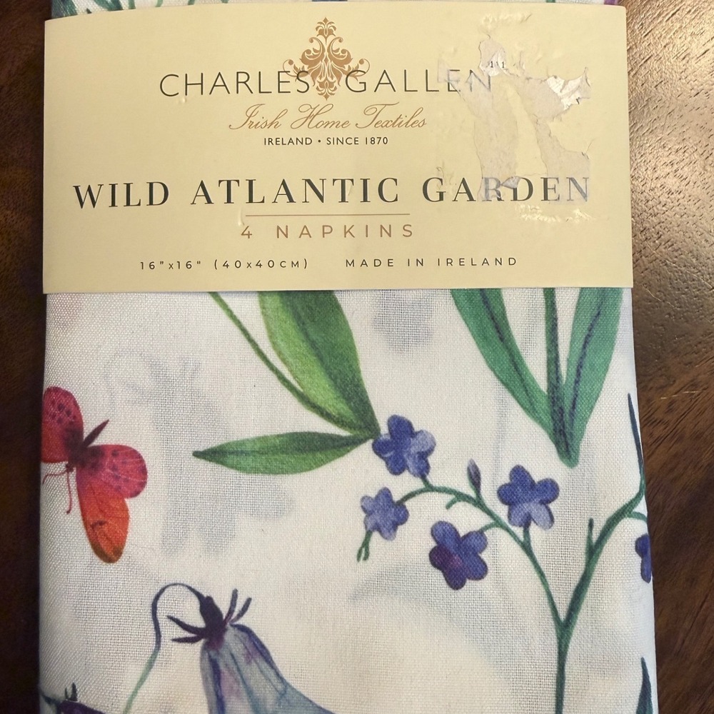 Charles Gallen Wild Atlantic Garden 4 Napkins Set Floral Made in Ireland 16x16
